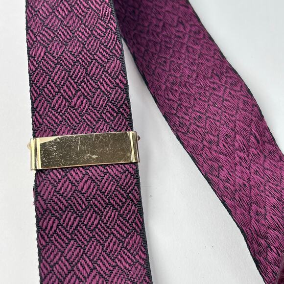 Maroon Made in England Leather Gold Brass Hardware Red Black Ribbon - Picture 1 of 10